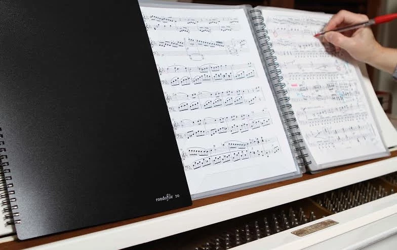 Crescendo Music Manuscript Rondofile 20P - A4 Music Folder Black 5 Crescendo Music Manuscript Rondofile 20P - A4 Music Folder Black